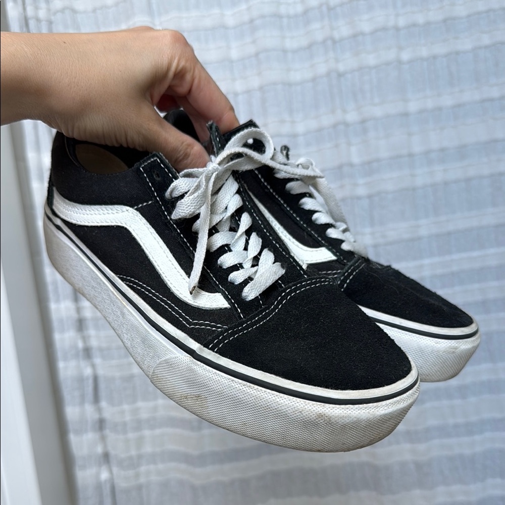 Vans platform sneaker